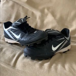Nike Youth Cleats!